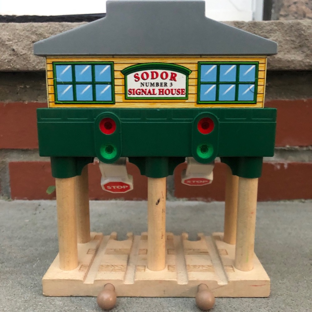Thomas the train Sodor Number 3 Signal House